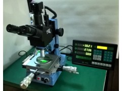 107J2新机型测量显微镜